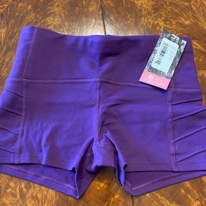 Oiselle Aero shorts